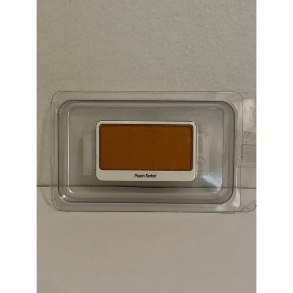 ELIZABETH ARDEN COLOR INTRIGUE CHEEK COLOR 4.35 G/0.15 OZ. #07 PEACH SORBET (T) - Picture 1 of 4